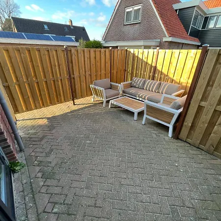 Vakantiehuis Opmeerse hoekwoning *